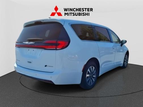 2024 Chrysler Pacifica Hybrid Select