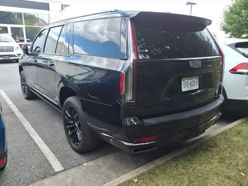 2023 Cadillac Escalade ESV Sport Platinum