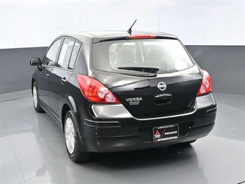 2010 Nissan Versa 1.8 S