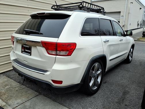 2011 Jeep Grand Cherokee Overland