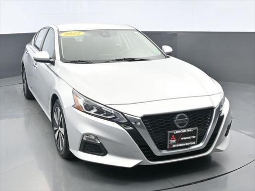 2022 Nissan Altima 2.5 SV