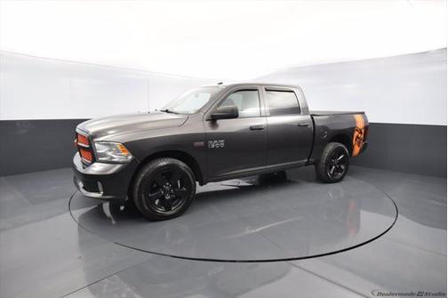 2016 RAM 1500 Tradesman/Express