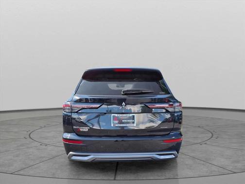 2025 Mitsubishi Outlander PLATINUM EDITION 2.5 S-AWC