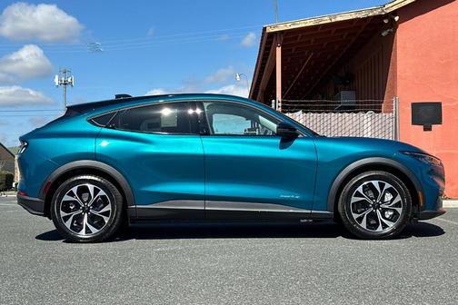 2026 Ford Mustang Mach-E Select