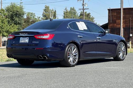 Blue Passione Metallic 2019 Maserati Quattroporte S
