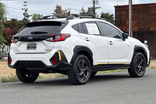 Crystal White Pearl 2024 Subaru Crosstrek Sport