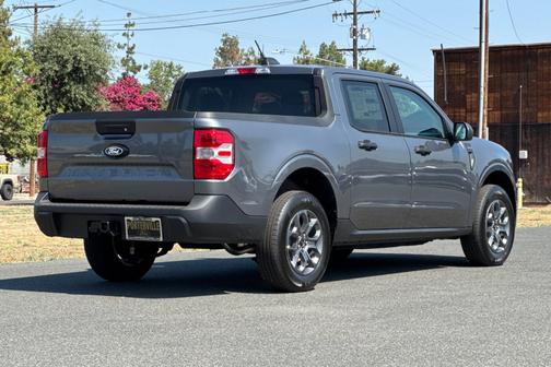 Carbonized Gray Metallic 2026 Ford Maverick XLT