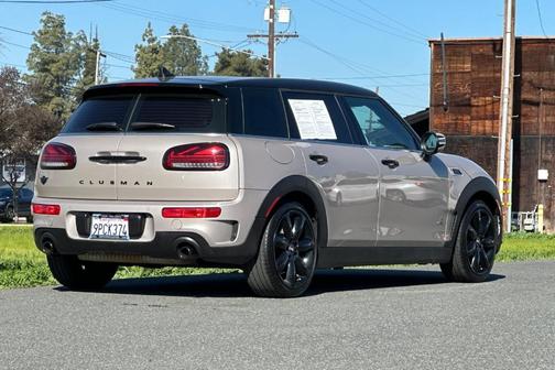 2022 MINI Clubman Cooper S ALL4