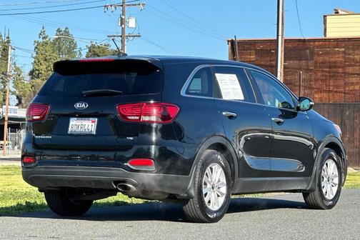 2019 Kia Sorento LX