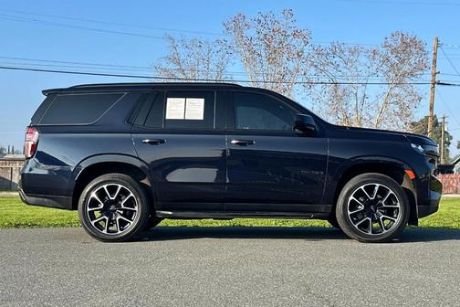2021 Chevrolet Tahoe RST