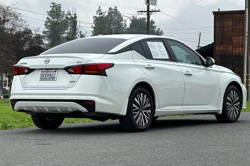 2023 Nissan Altima 2.5 SV