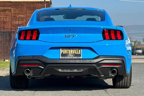 2026 Ford Mustang GT Premium