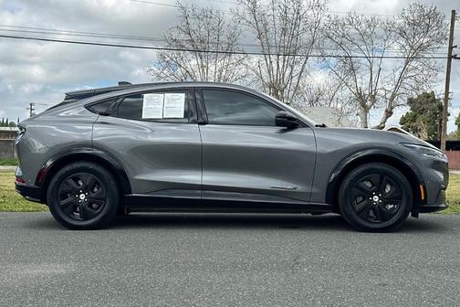 2023 Ford Mustang Mach-E California Route 1