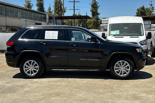 2021 Jeep Grand Cherokee Laredo E