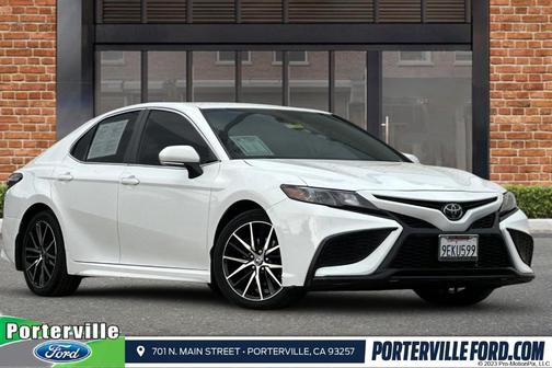 2023 Toyota Camry SE Nightshade