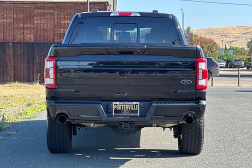 Black Metallic 2023 Ford F-150 Platinum