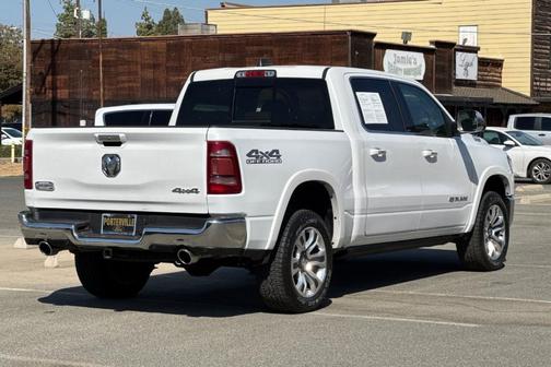 Ivory White Tri-Coat Pearlcoat 2019 RAM 1500 Limited