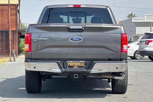 Magnetic 2016 Ford F-150 XLT