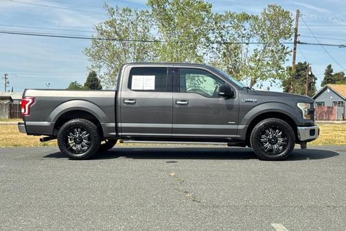 Magnetic 2016 Ford F-150 XLT