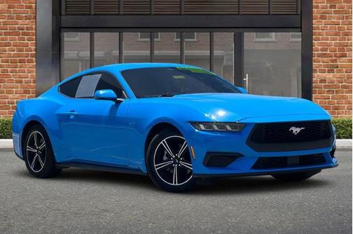2024 Ford Mustang ECOBOOST PREMIUM