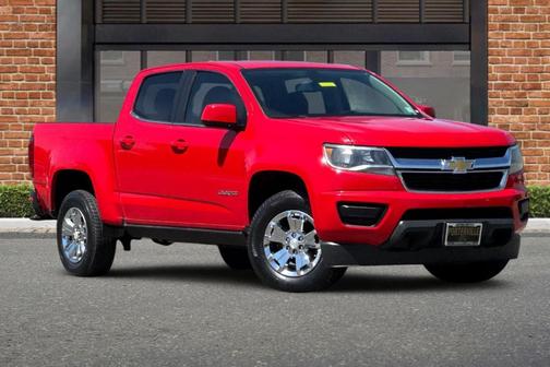 Red 2015 Chevrolet Colorado LT