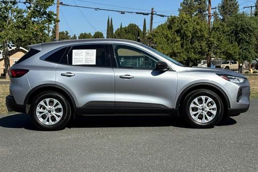 Silver Metallic 2023 Ford Escape Active