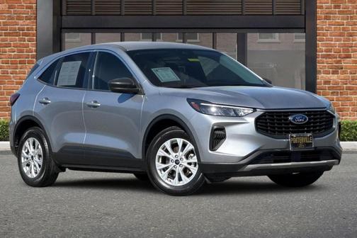 Silver Metallic 2023 Ford Escape Active