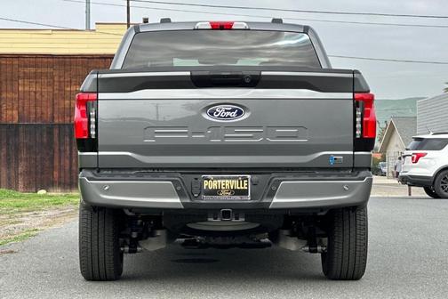 2025 Ford F-150 Lightning XLT