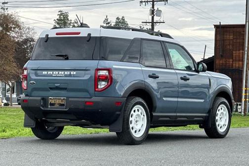 2025 Ford Bronco Sport Heritage
