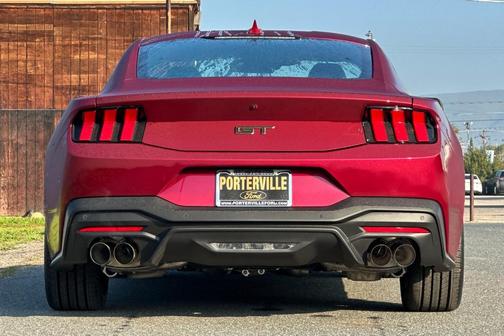 2026 Ford Mustang GT Premium