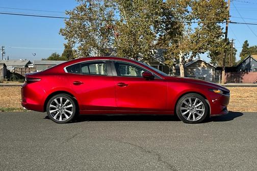 2021 Mazda Mazda3 FWD w/Preferred Package