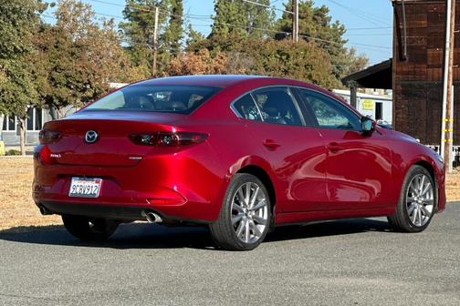 2021 Mazda Mazda3 FWD w/Preferred Package