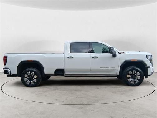 2024 GMC Sierra 3500 Denali