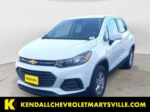 Summit White 2018 Chevrolet Trax LS