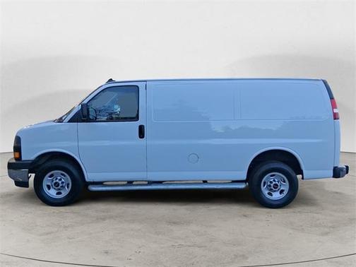 2024 GMC Savana 2500 Work Van