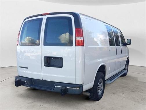 2024 Chevrolet Express 2500 Work Van