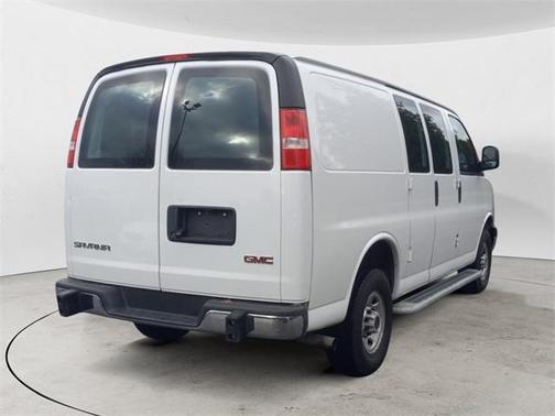 2023 GMC Savana 2500 Work Van