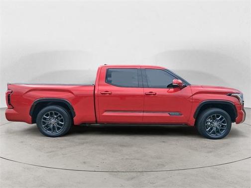 2022 Toyota Tundra Platinum