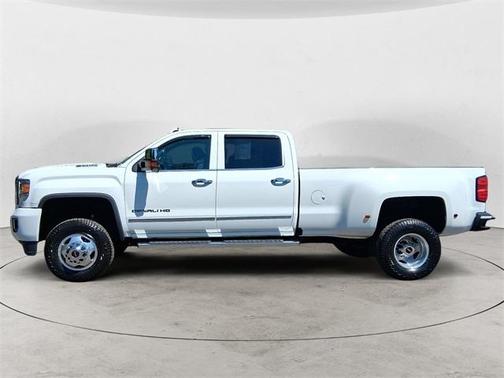2017 GMC Sierra 3500 Denali