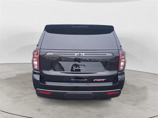 2021 Chevrolet Suburban RST