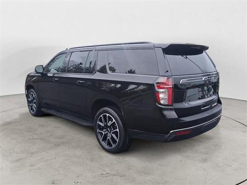 2021 Chevrolet Suburban RST