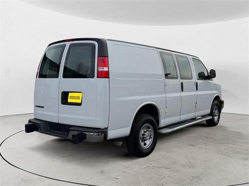 2024 Chevrolet Express 2500 Work Van