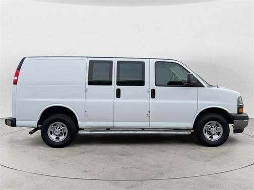 2024 Chevrolet Express 2500 Work Van