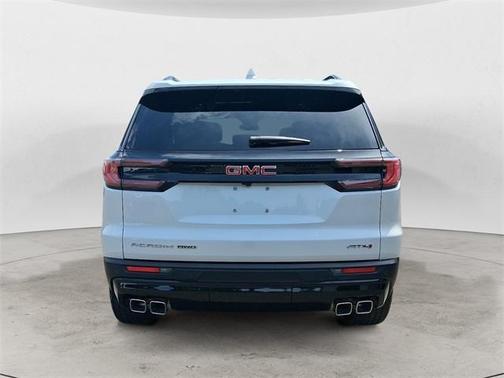 2024 GMC Acadia AT4