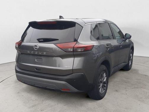 Gun Metallic 2023 Nissan Rogue S