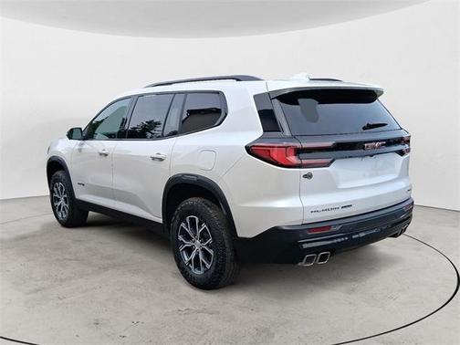 2024 GMC Acadia AT4