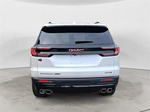 2024 GMC Acadia AT4