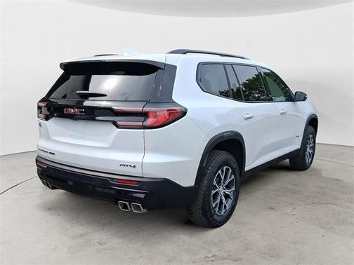 2024 GMC Acadia AT4