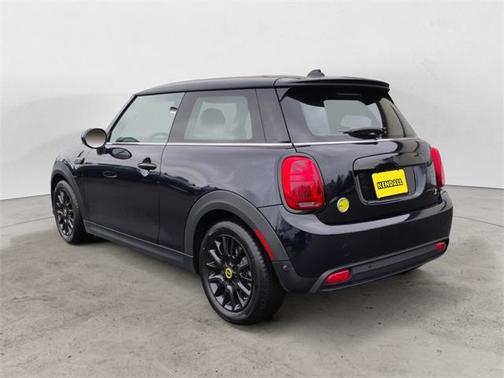 2023 MINI SE Hardtop BASE