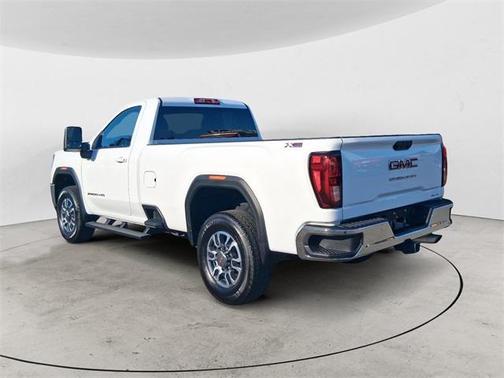 2022 GMC Sierra 2500 SLE